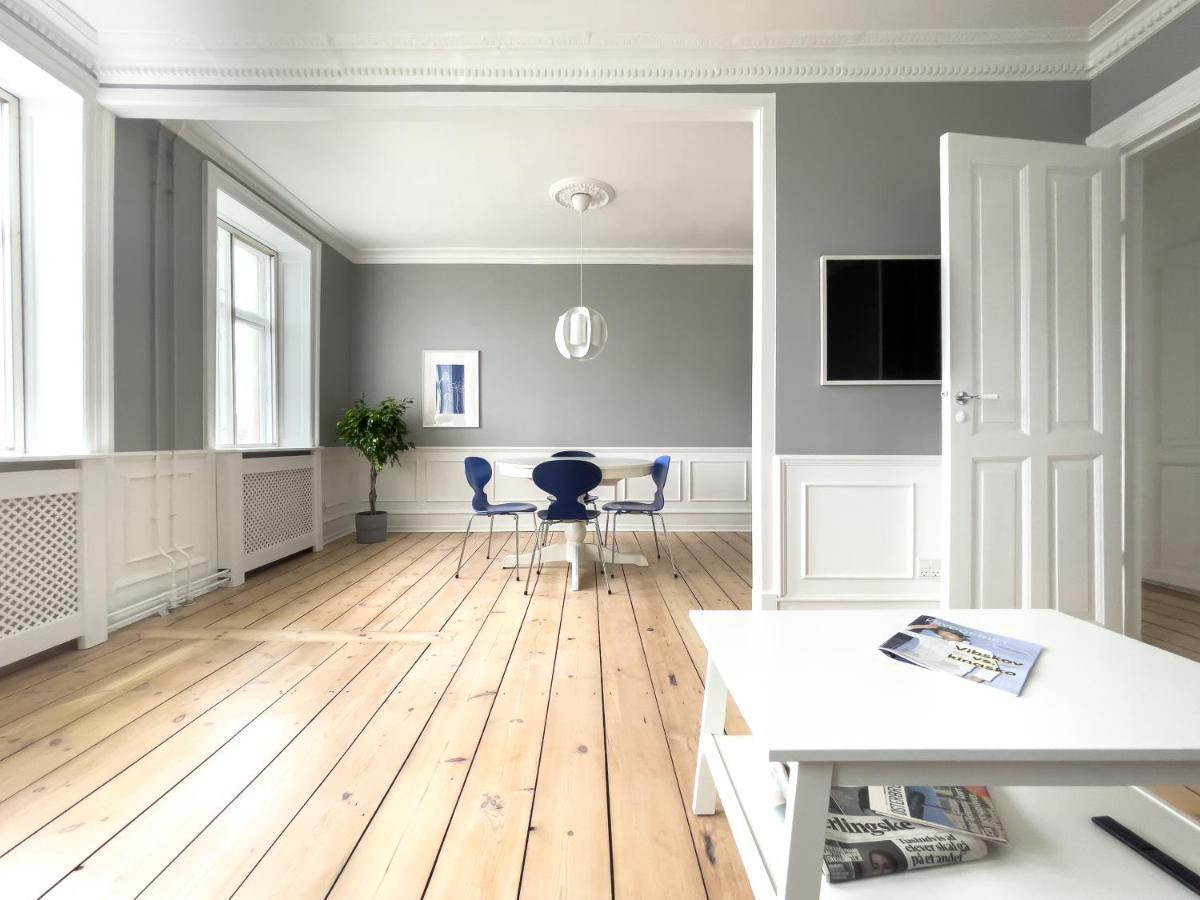 Stylish Classic Danish Design Apartment København Eksteriør billede