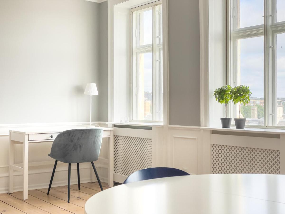 Stylish Classic Danish Design Apartment København Eksteriør billede
