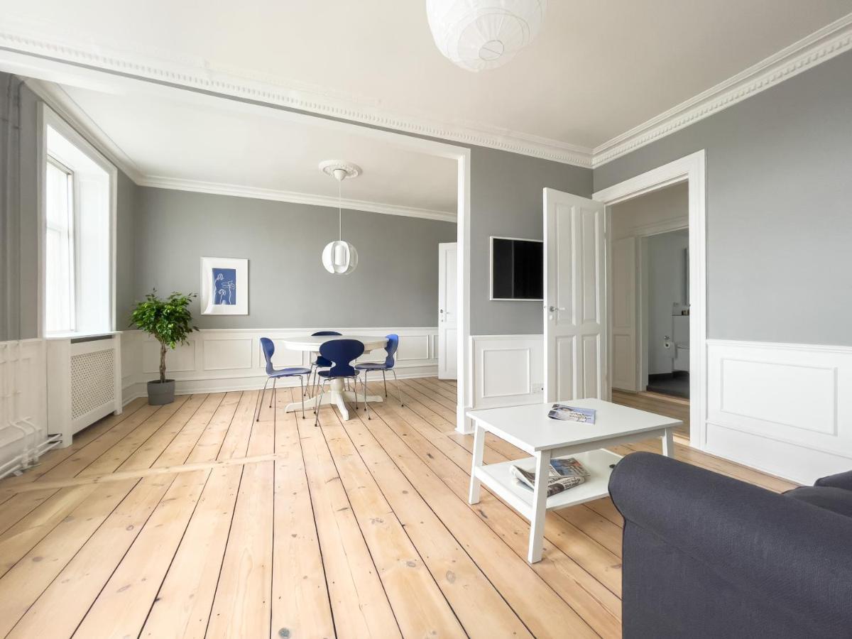 Stylish Classic Danish Design Apartment København Eksteriør billede